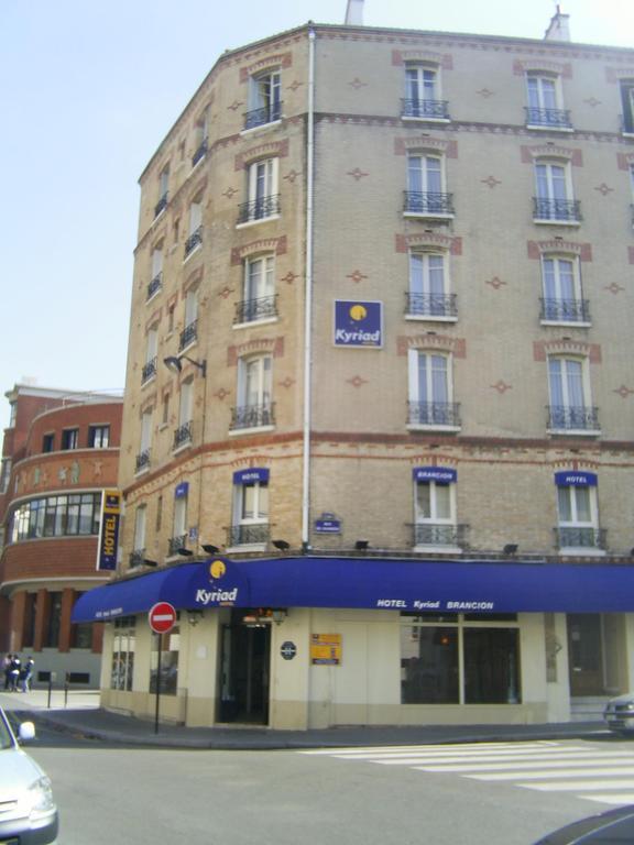 Hostel Arty Porte De Versailles By River Parijs